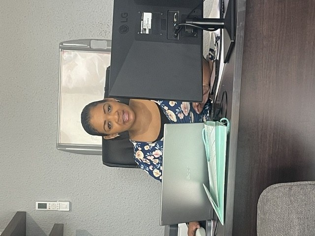 Charne, Senior Management
